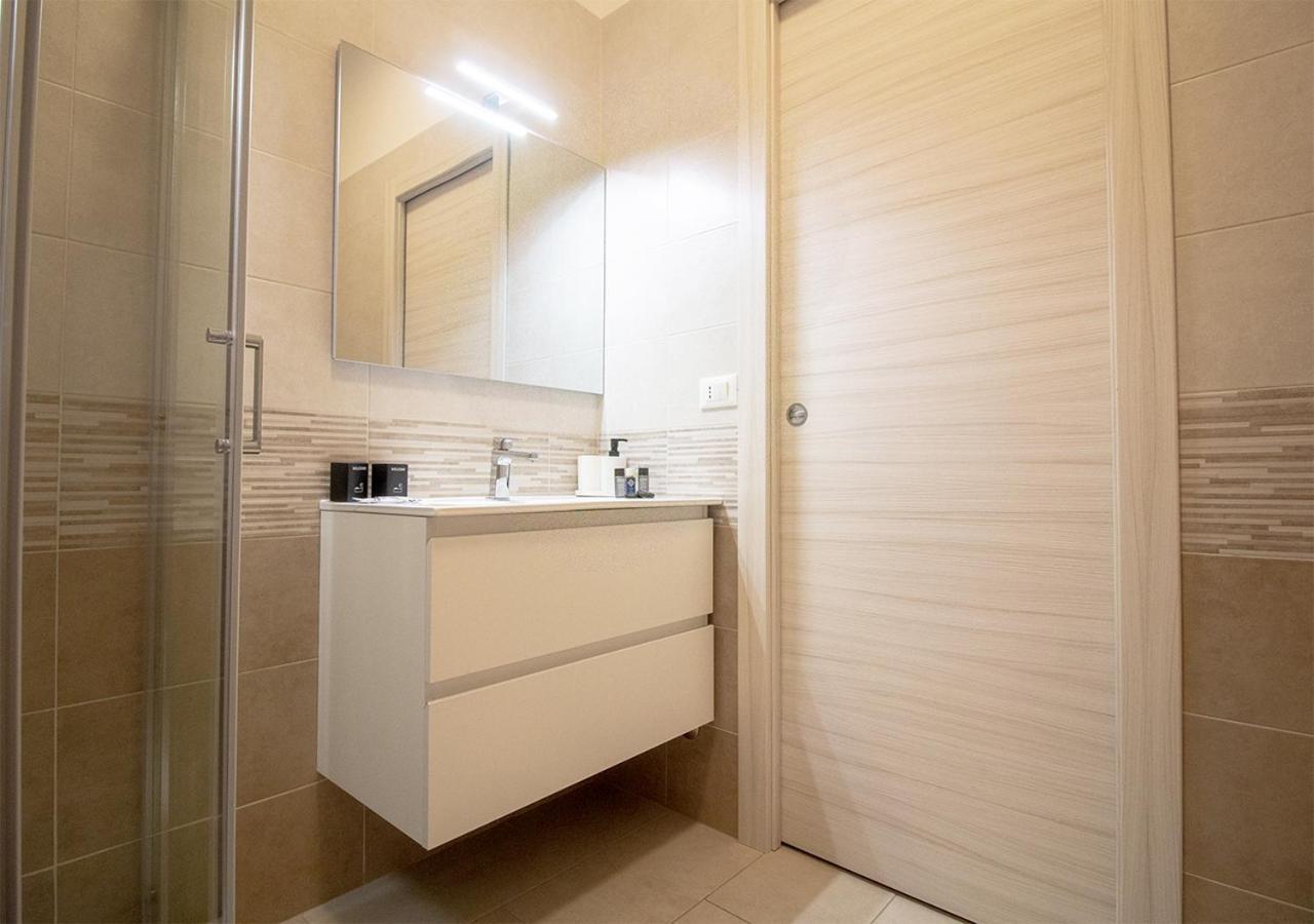 Athena Rooms - Parcheggio Privato Μπολόνια Εξωτερικό φωτογραφία